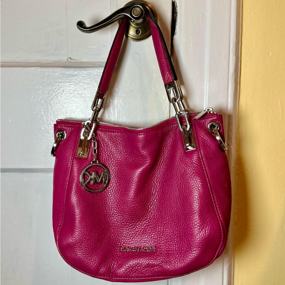 Michael Kors Pink Leather Shoulder Bag